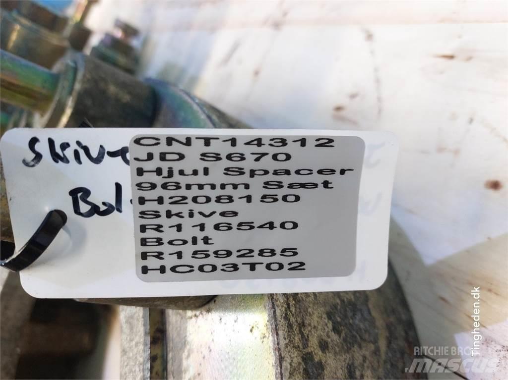 John Deere S670 Колеса