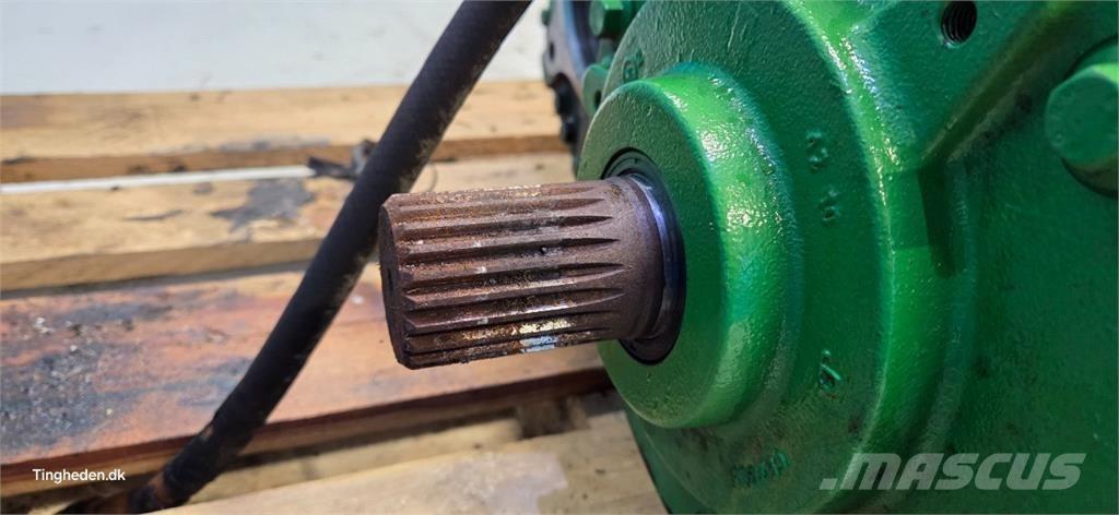John Deere S690 Коробка передач