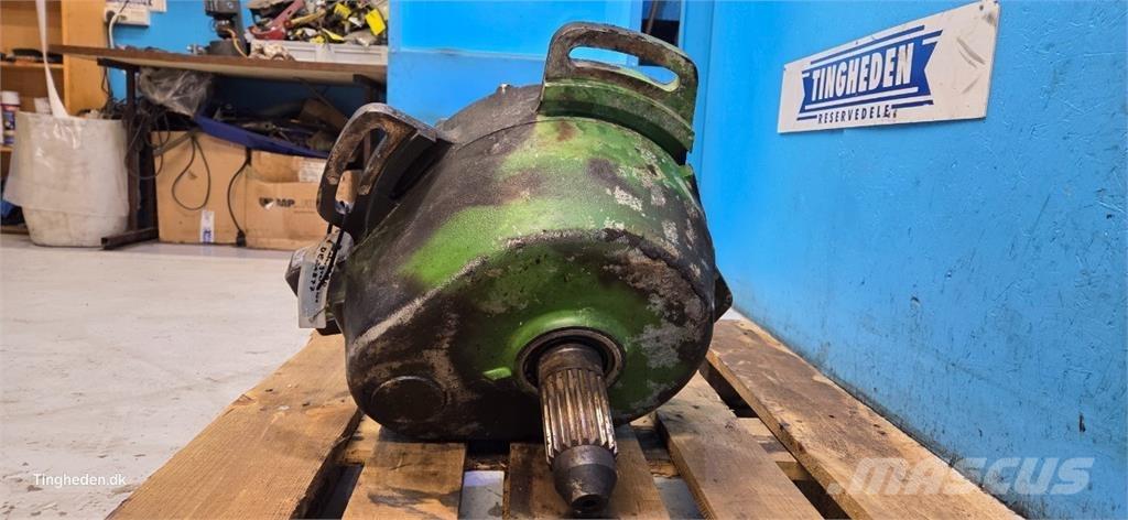 John Deere S690 Коробка передач