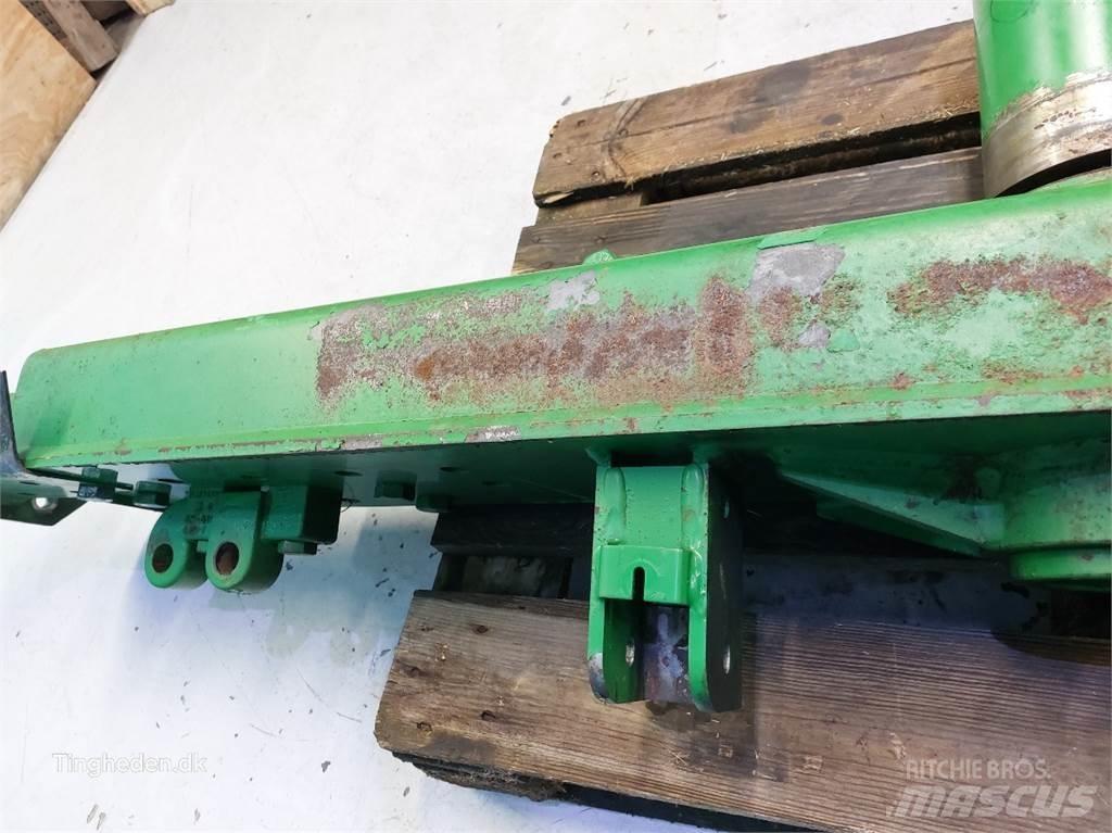 John Deere T660I Додаткове обладнання для збиральних комбайнів