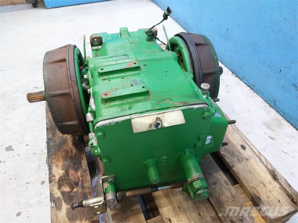 John Deere T660I Коробка передач