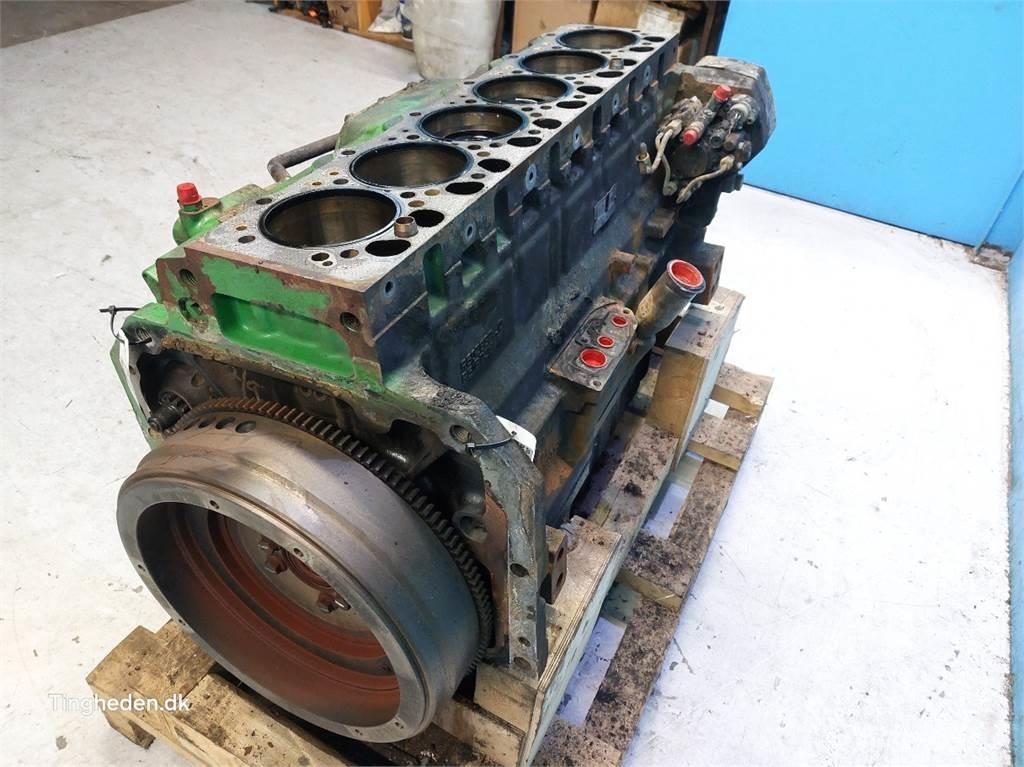 John Deere T660I Двигуни