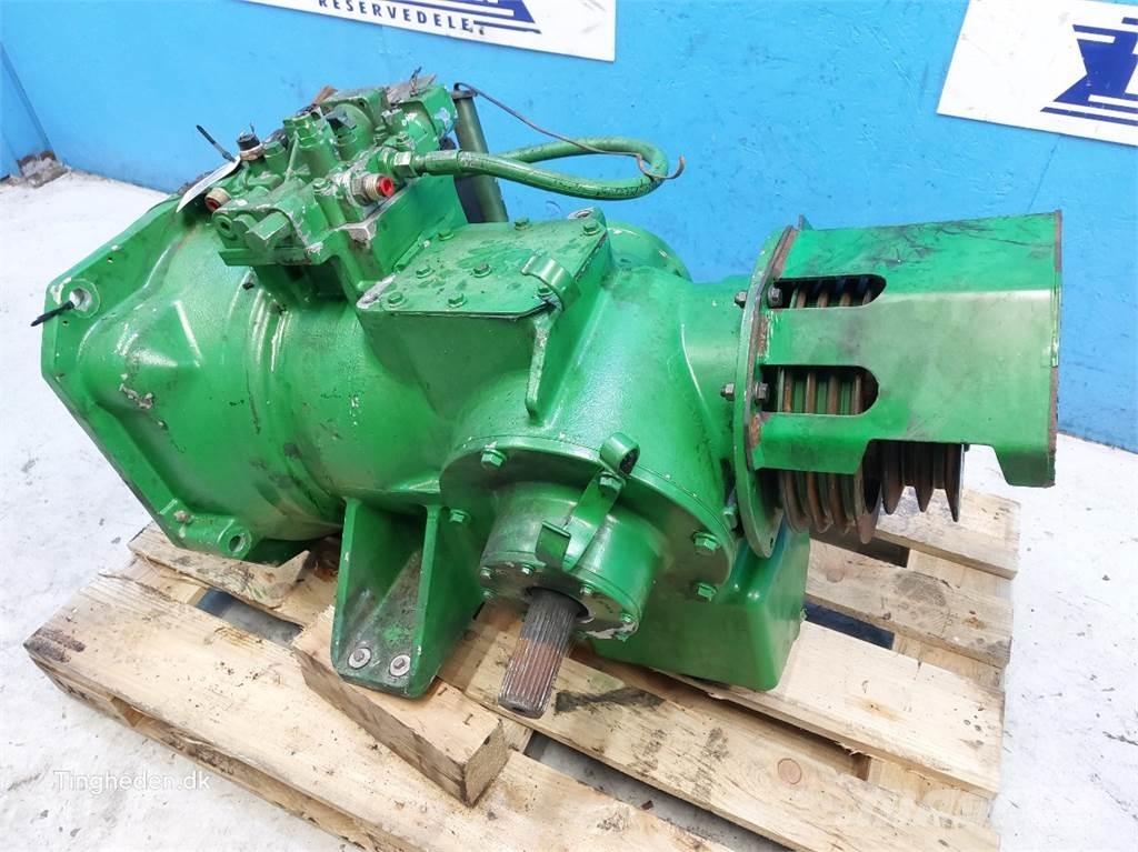 John Deere T660I Коробка передач