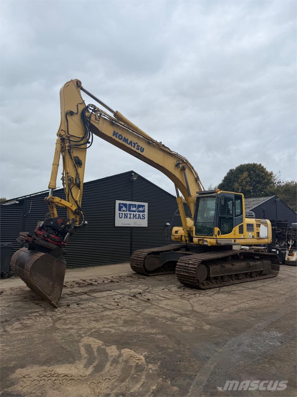 Komatsu PC290 Гусеничні екскаватори