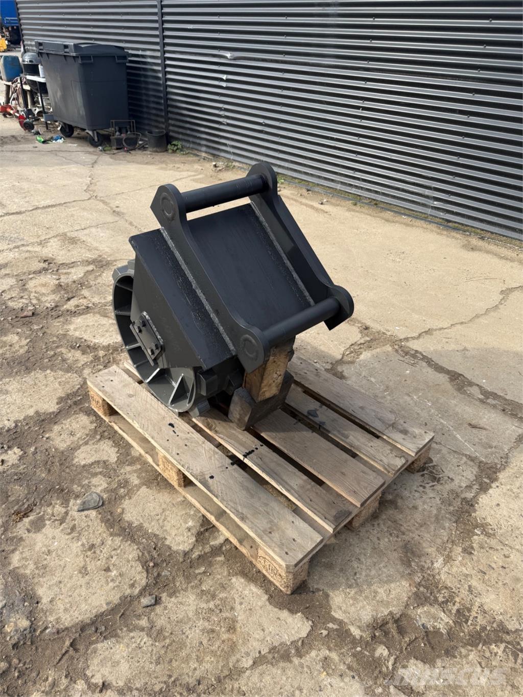  Kompakterhjul Віброплити та вібротрамбовки