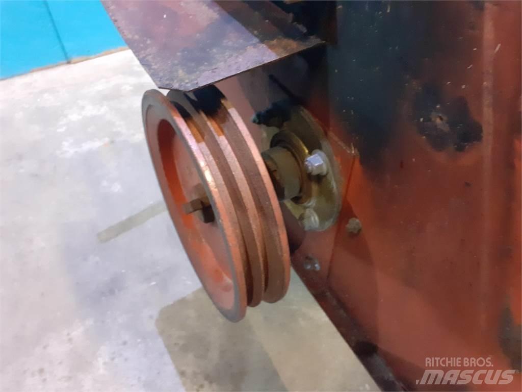 Laverda 3650 Додаткове обладнання для збиральних комбайнів