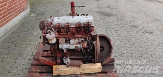 Leyland O.E. 138 Двигуни