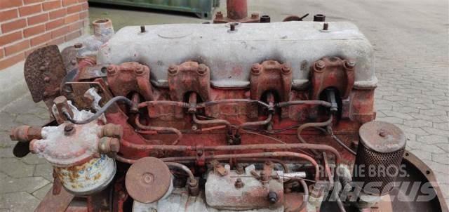 Leyland O.E. 138 Двигуни