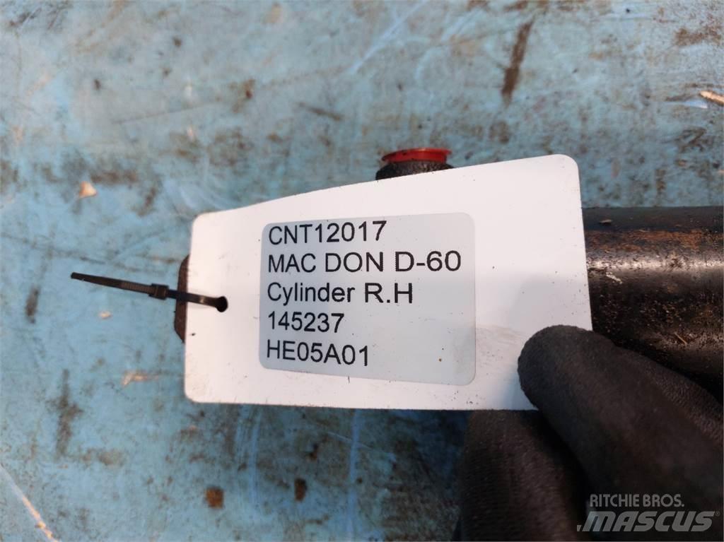 MacDon D60 Додаткове обладнання для збиральних комбайнів
