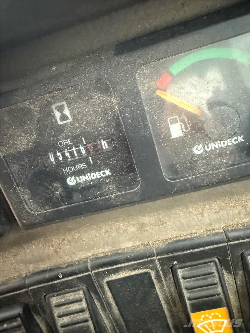 Manitou MT1340 Телескопічні навантажувачі