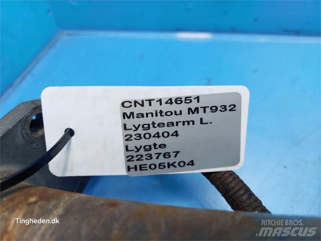 Manitou MT932 Просівні ковші