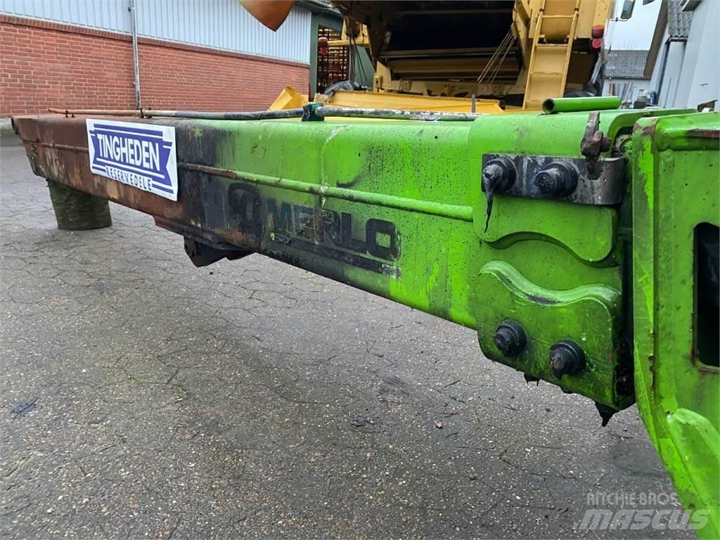 Merlo 25.6 Бони і ковші