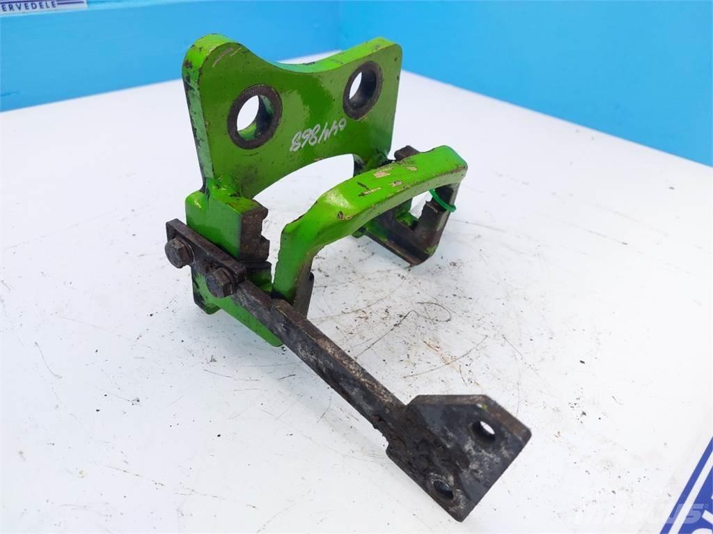 Merlo P41.7 Осі