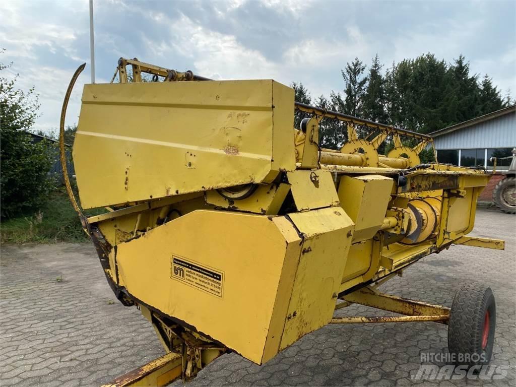 New Holland 15 Додаткове обладнання для збиральних комбайнів