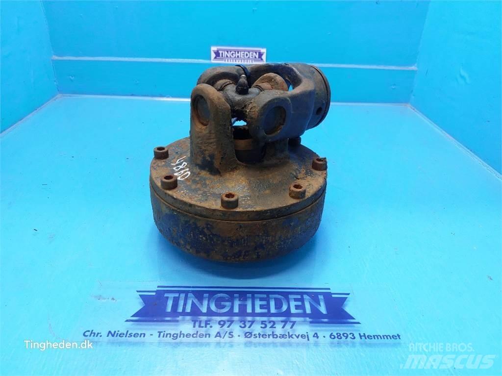 New Holland 4860 Коробка передач