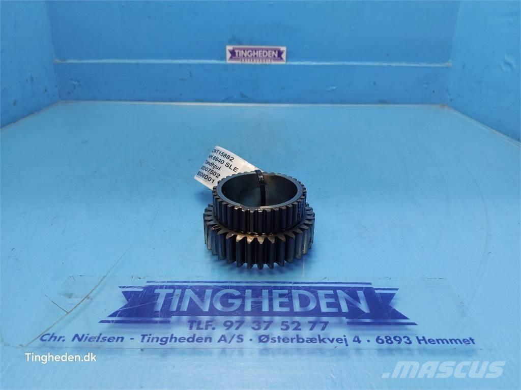 New Holland 6640 Коробка передач