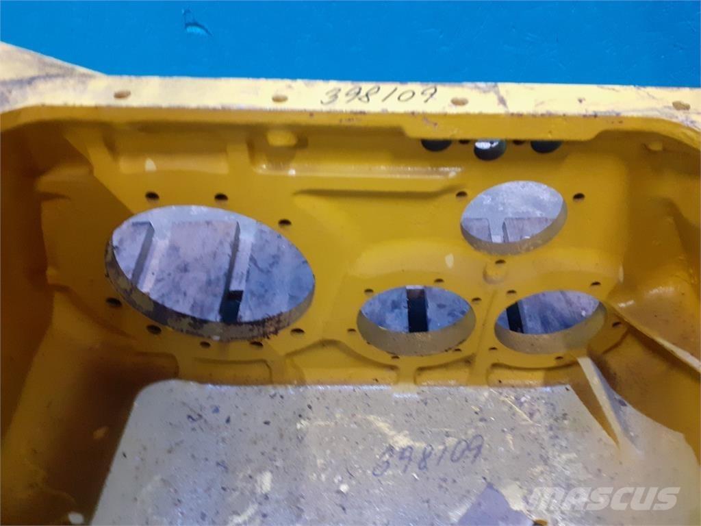 New Holland 8080 Коробка передач