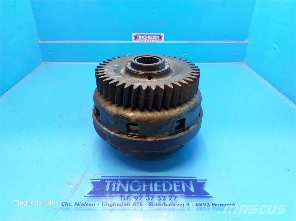 New Holland 8970 Коробка передач