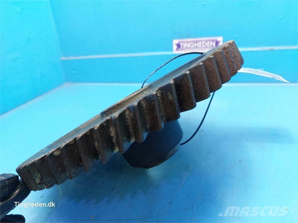 New Holland 8970 Коробка передач