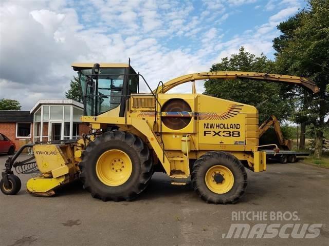 New Holland FX38 Кормозбиральні комбайни