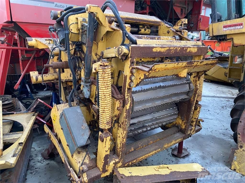 New Holland FX38 Комплектуючі для сіно- та фуражних машин