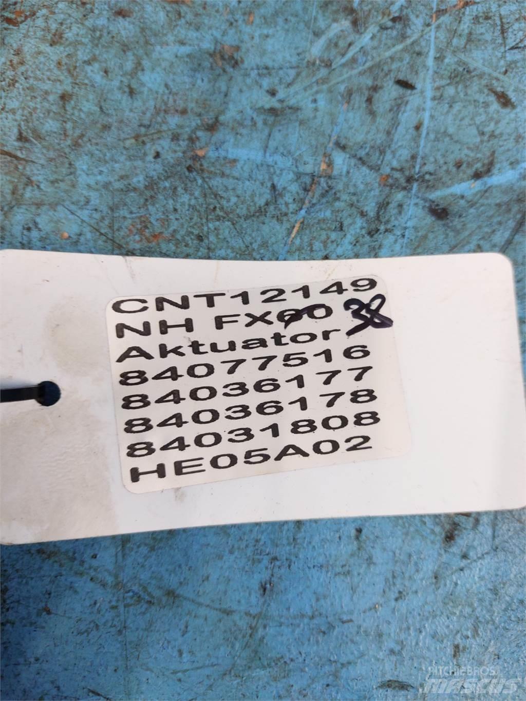 New Holland FX38 Електроніка