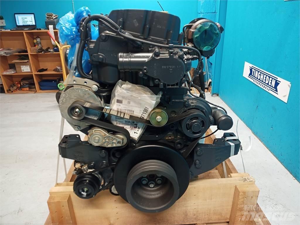New Holland FX40 Двигуни