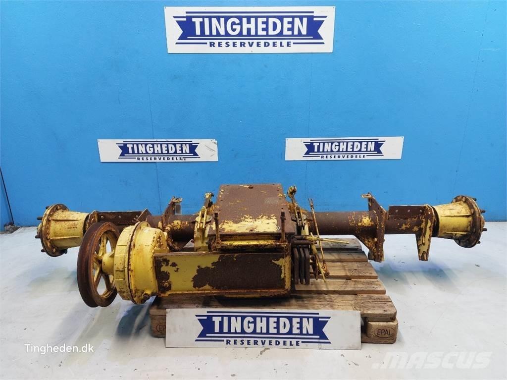 New Holland M140 Коробка передач