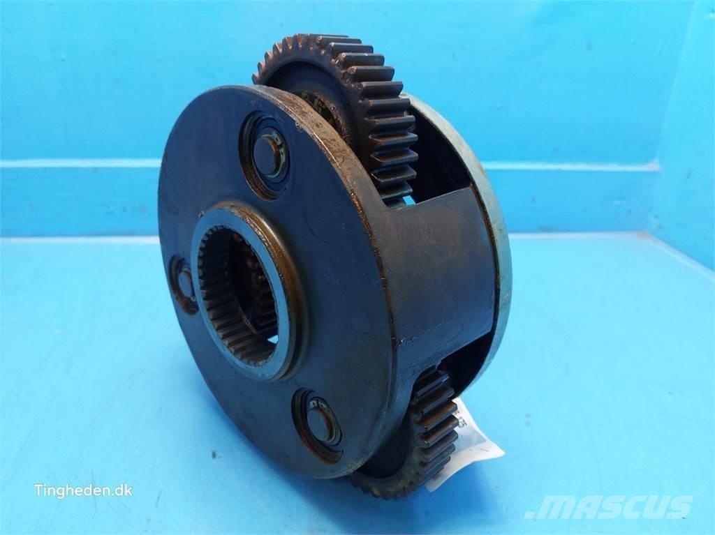 New Holland T6 Коробка передач