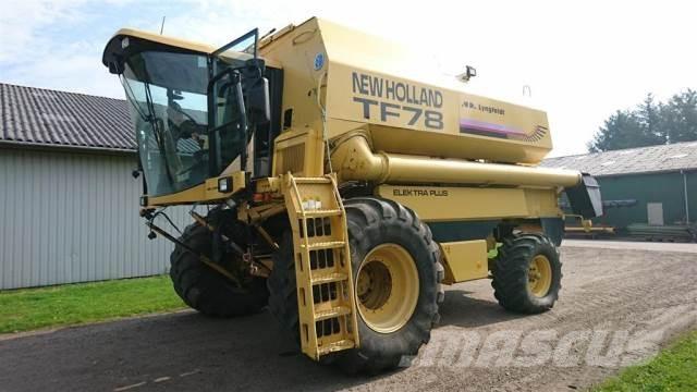 New Holland TF78 Зернозбиральні комбайни