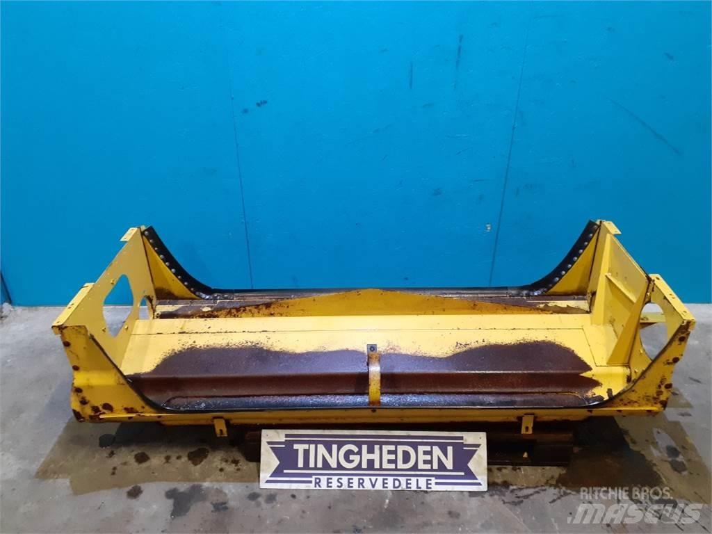 New Holland TF78 Розсіювачі солі та піску