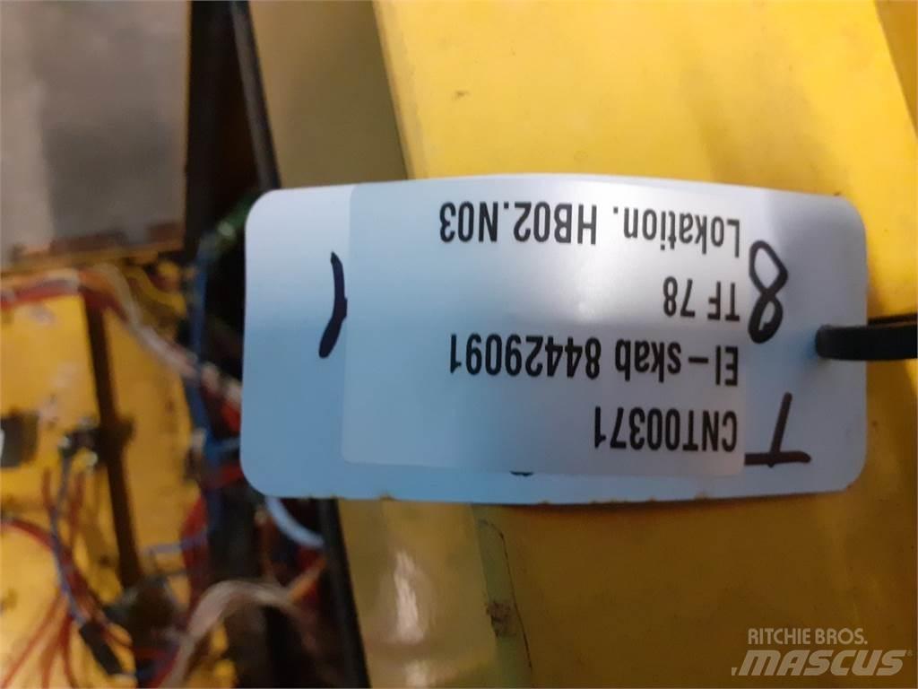 New Holland TF78 Електроніка