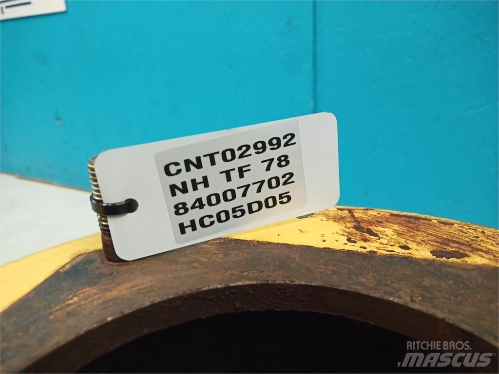 New Holland TF78 Сільгосптехніка - Інші