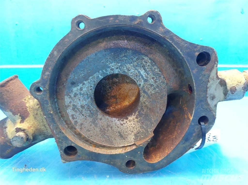 New Holland TX34 Двигуни