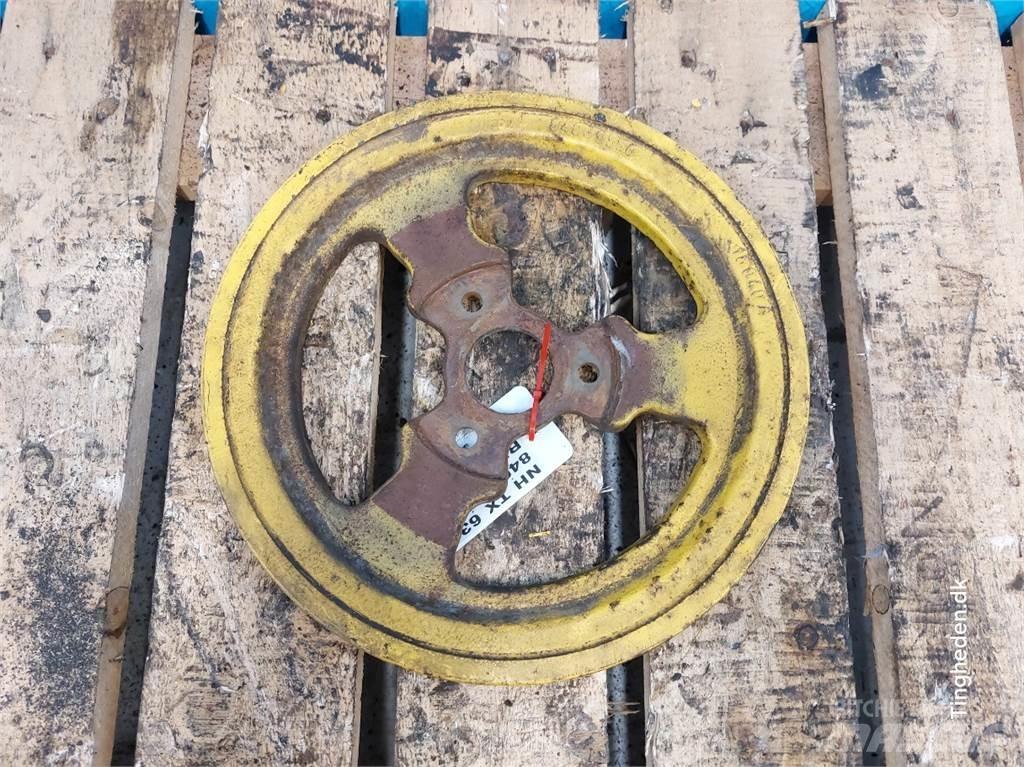New Holland TX63 Сільгосптехніка - Інші