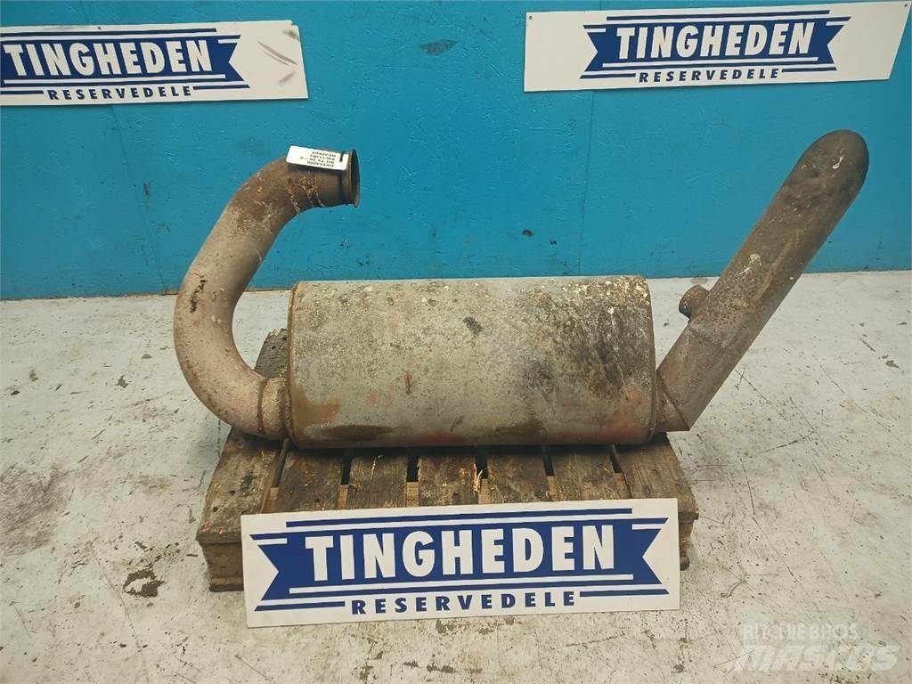 New Holland TX66 Двигуни
