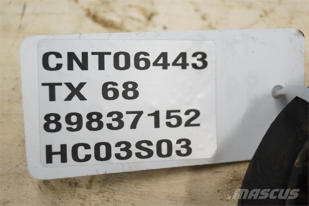 New Holland TX68 Коробка передач