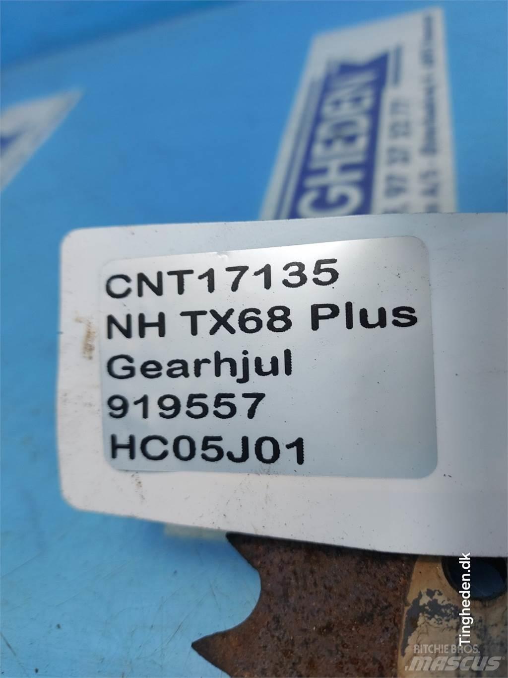 New Holland TX68 Розсіювачі солі та піску