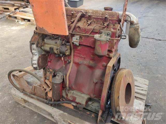 Perkins 4236 Двигуни