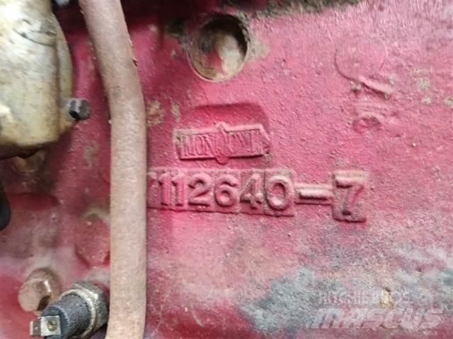 Perkins 4236 Двигуни