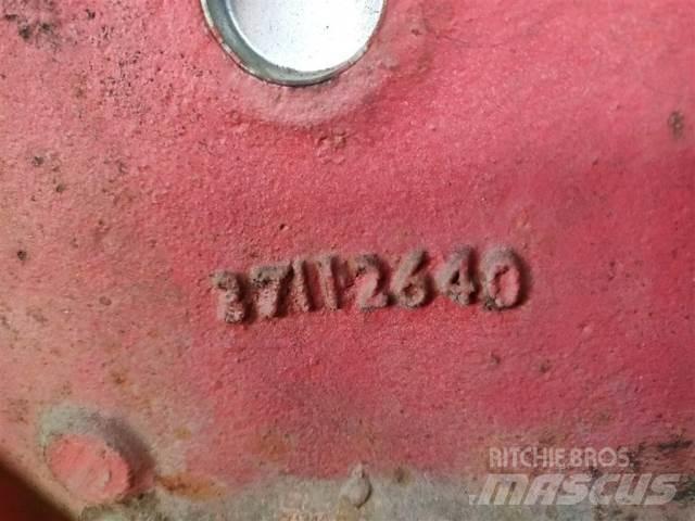 Perkins 4236 Двигуни