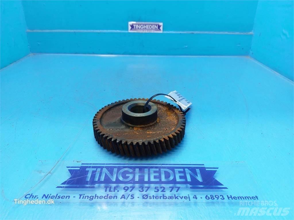  SisuDiesel 645 Двигуни