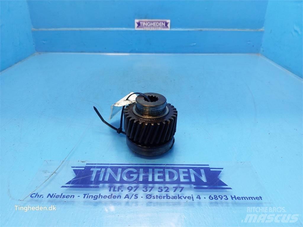  SisuDiesel 645 Двигуни