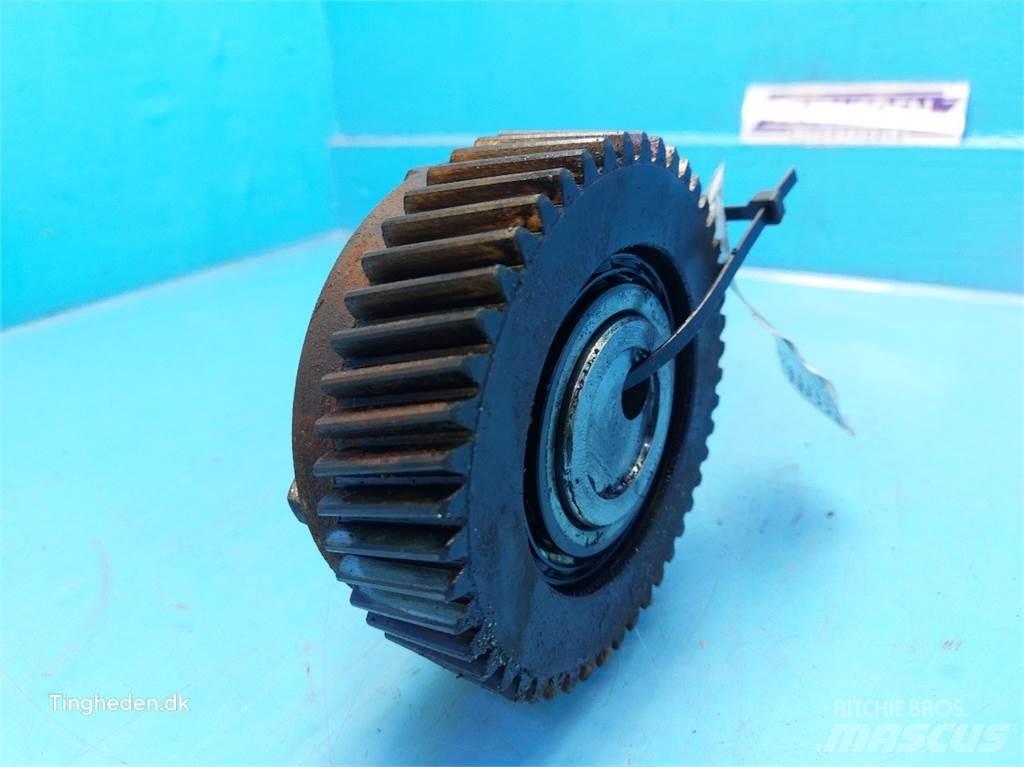  SisuDiesel 645 Двигуни