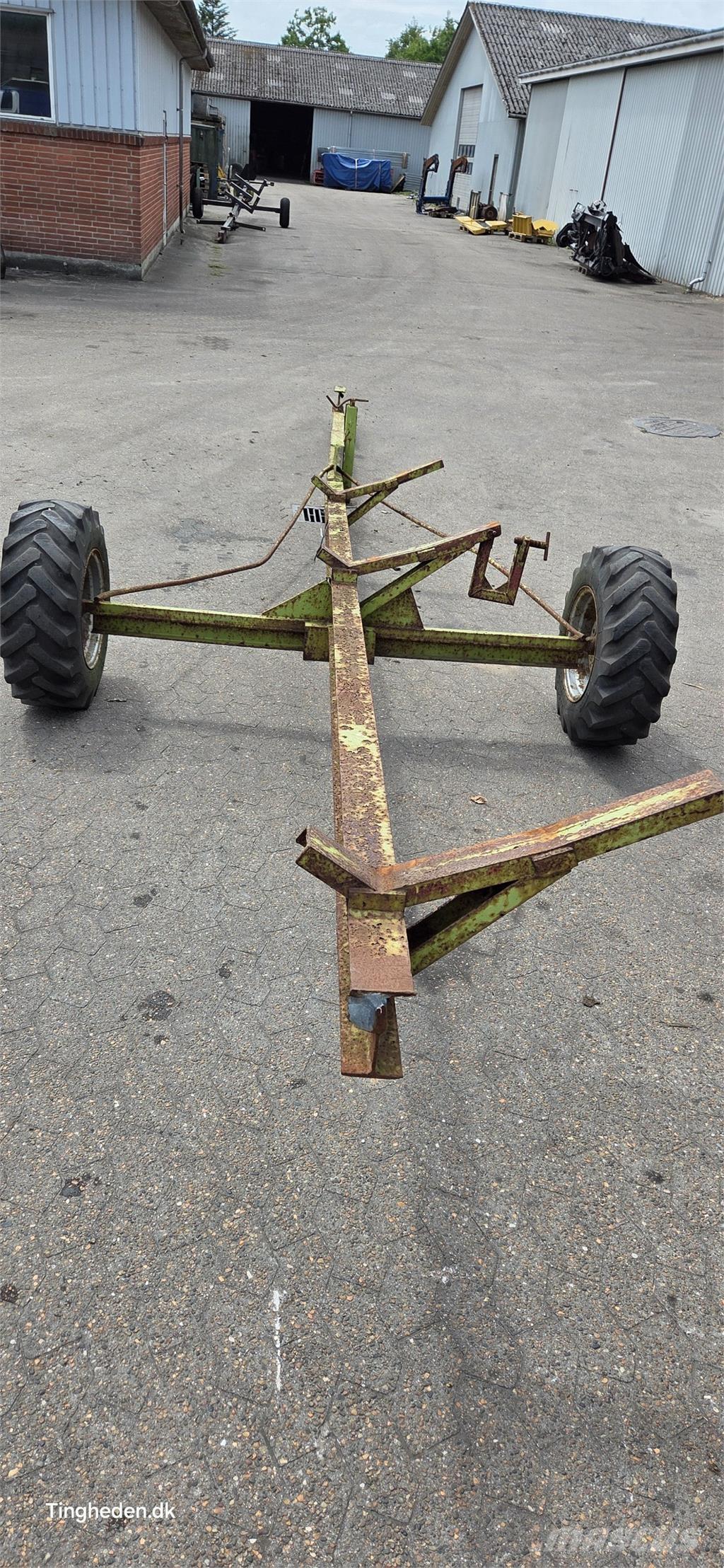  Skærebordvogn Додаткове обладнання для збиральних комбайнів