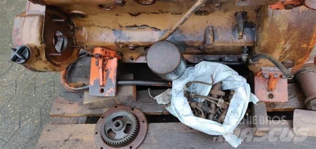 Valmet 411BL Двигуни