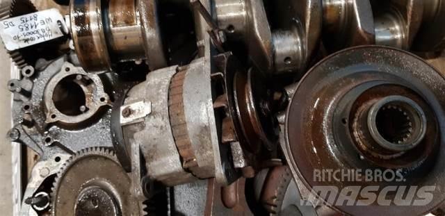 Valmet 411DL Двигуни
