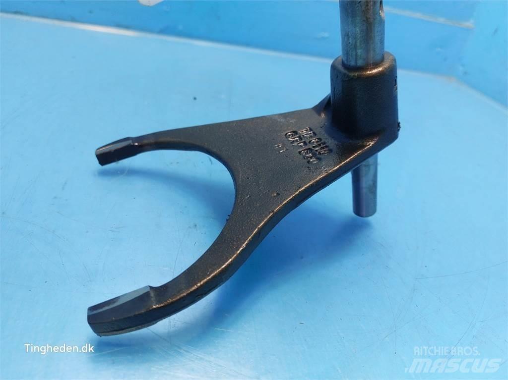 Valmet 8050 Коробка передач