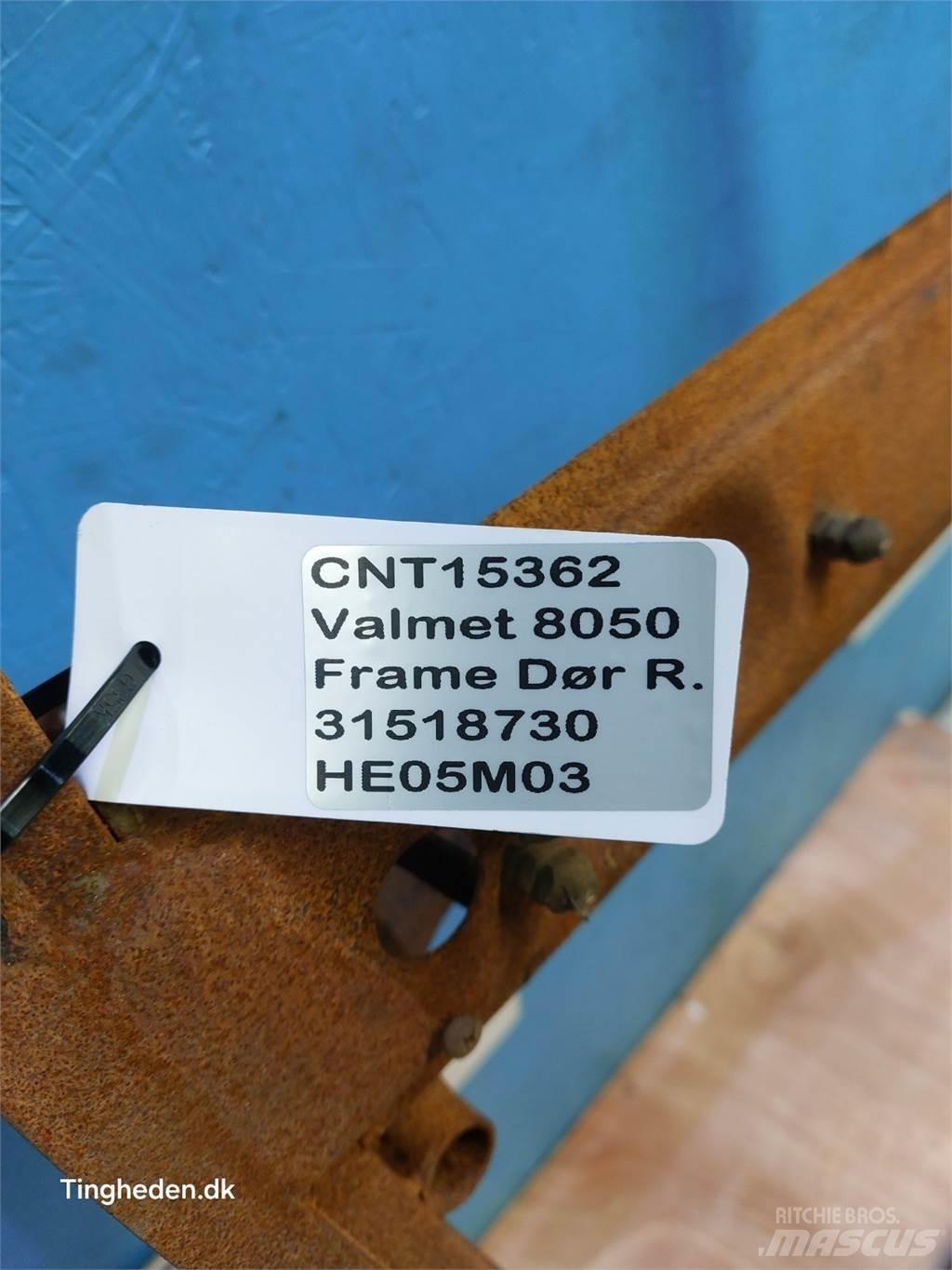 Valmet 8050 Кабіна