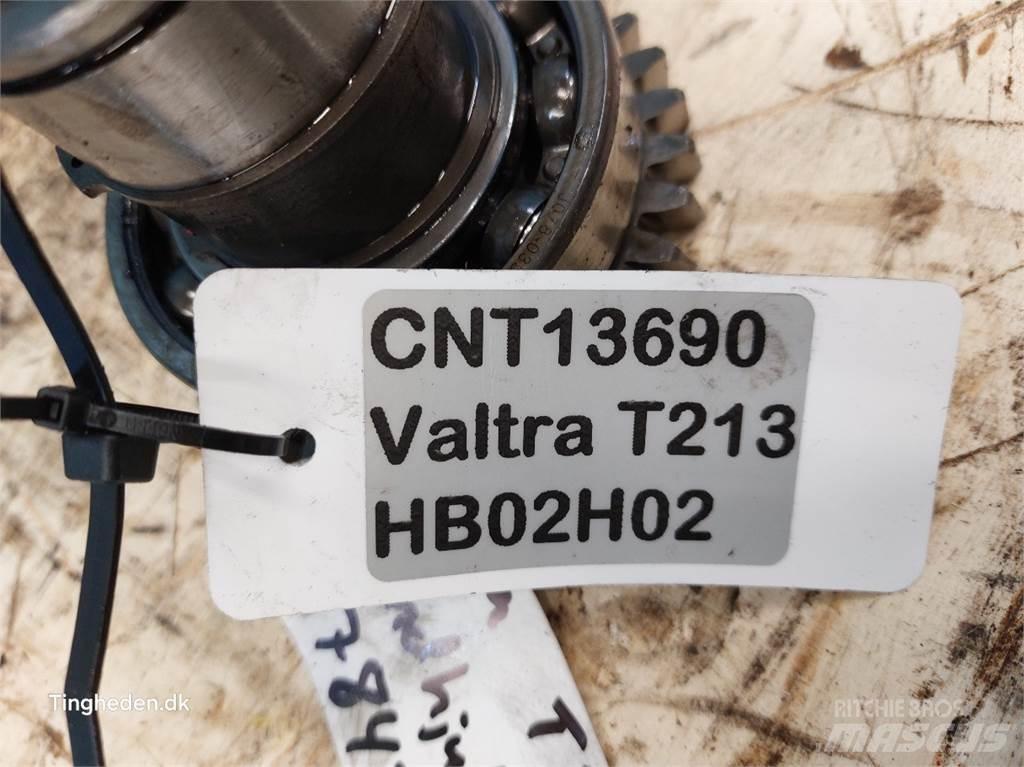 Valtra T213 Коробка передач